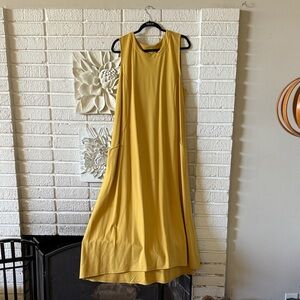 Elegant Yellow Sleeveless Dress